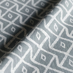 Tela Geométrica Ikat Gris Azulado - Hebe C 926 3 H